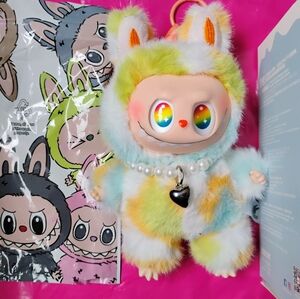 POP MART La FuBu Rock the Universe Is with Heart Charm